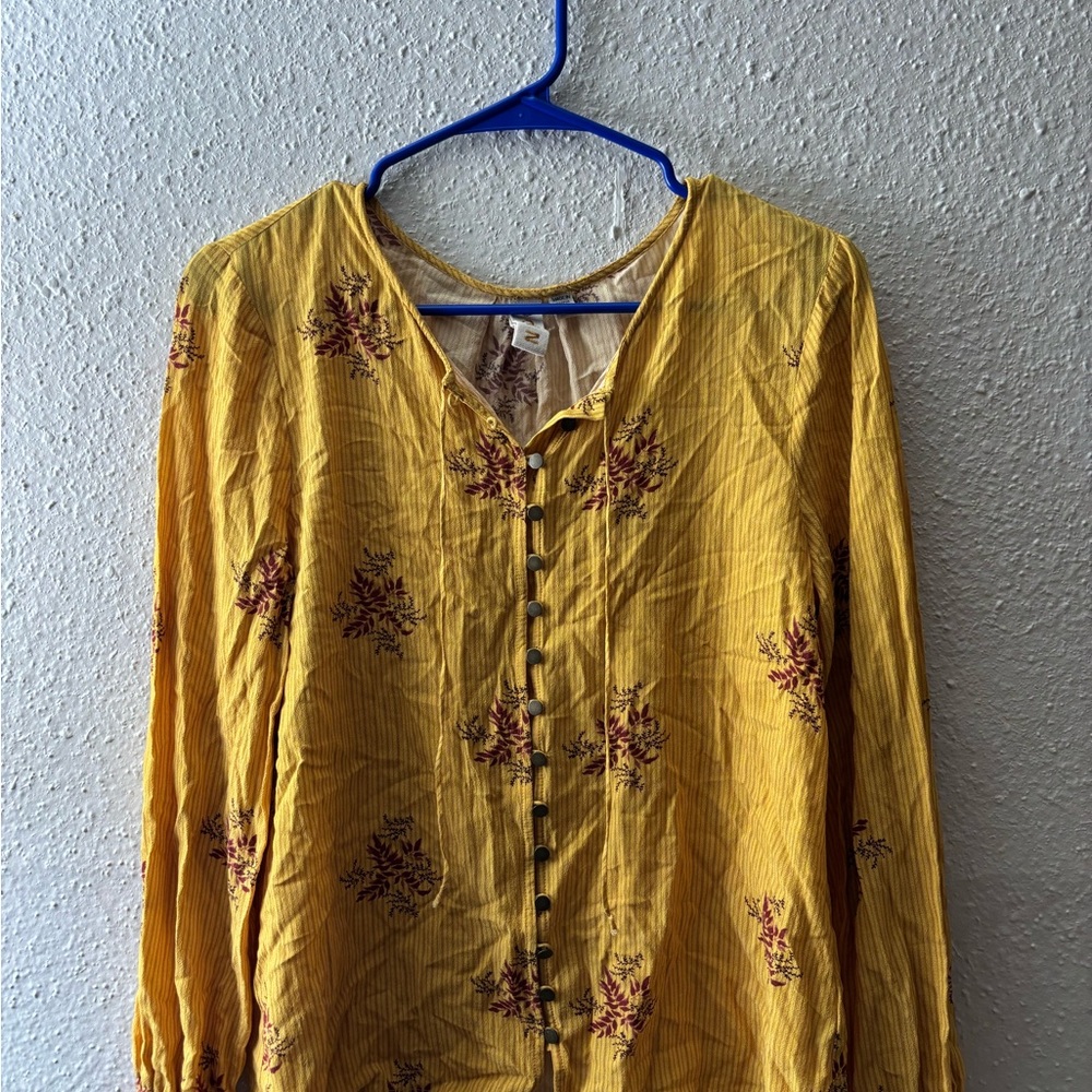 Dolan Gold Long Sleeve Tie Front Blouse
